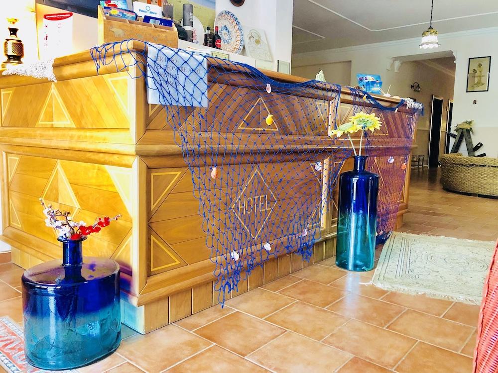 Hotel Oasi da Paolo Castelluzzo Bagian luar foto